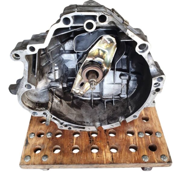 012300048FX Audi 100 A6 C4/80 B4/ Cabrio Typ 89 2,6 V6 CPE 5 Gang Schaltgetriebe