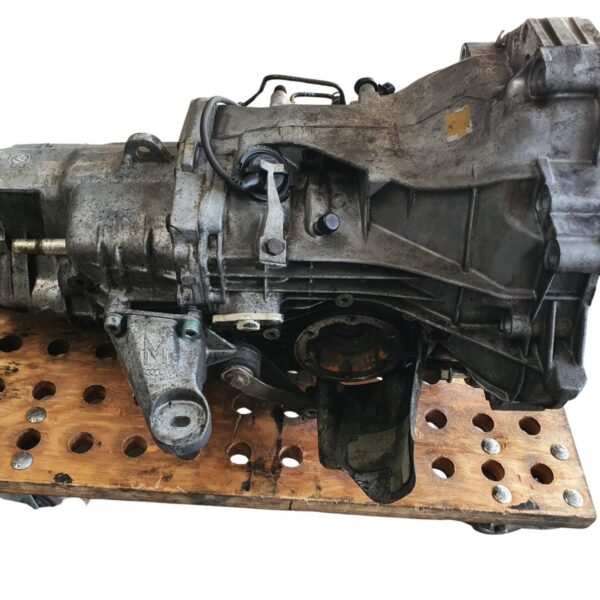 012300047KX Audi 80 B4 2.0l Schaltgetriebe 5-Gang CGT