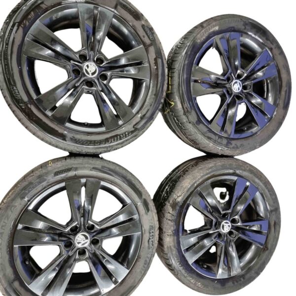 57A601025M Skoda Karoq Mitykas Alufelgen 7x18 ET 45 5x112
