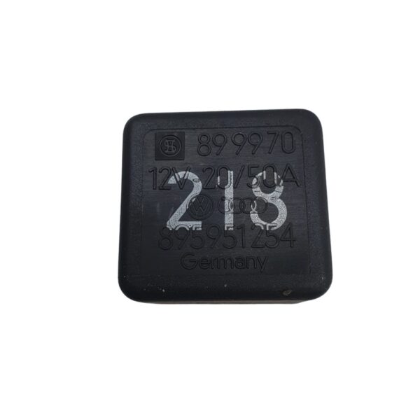 895951254 Audi 80, 100, A4, A6 Relais 218 Komfortsteuerung