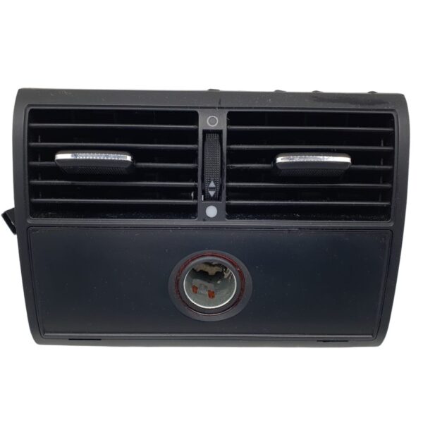 4D0819203B Audi A8/S8 D2 Luftausströmer Hinten Mitte