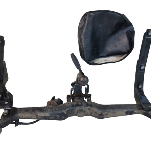 8G0092155A Audi 80 Cabrio Typ 89 abnehmbare Anhängerkupplung Westfalia liegendes Ersatzrad