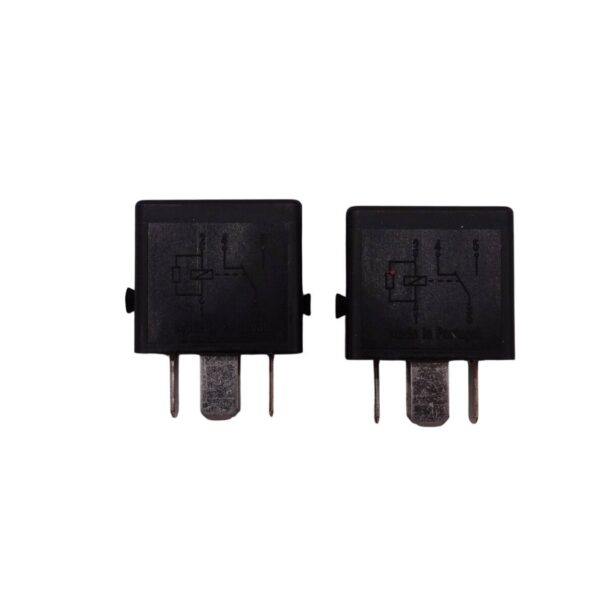 8F0898671 Original Audi A3 8V/ A5 8F/ R8 42/4S Relais für Hydraulikpumpe Neu