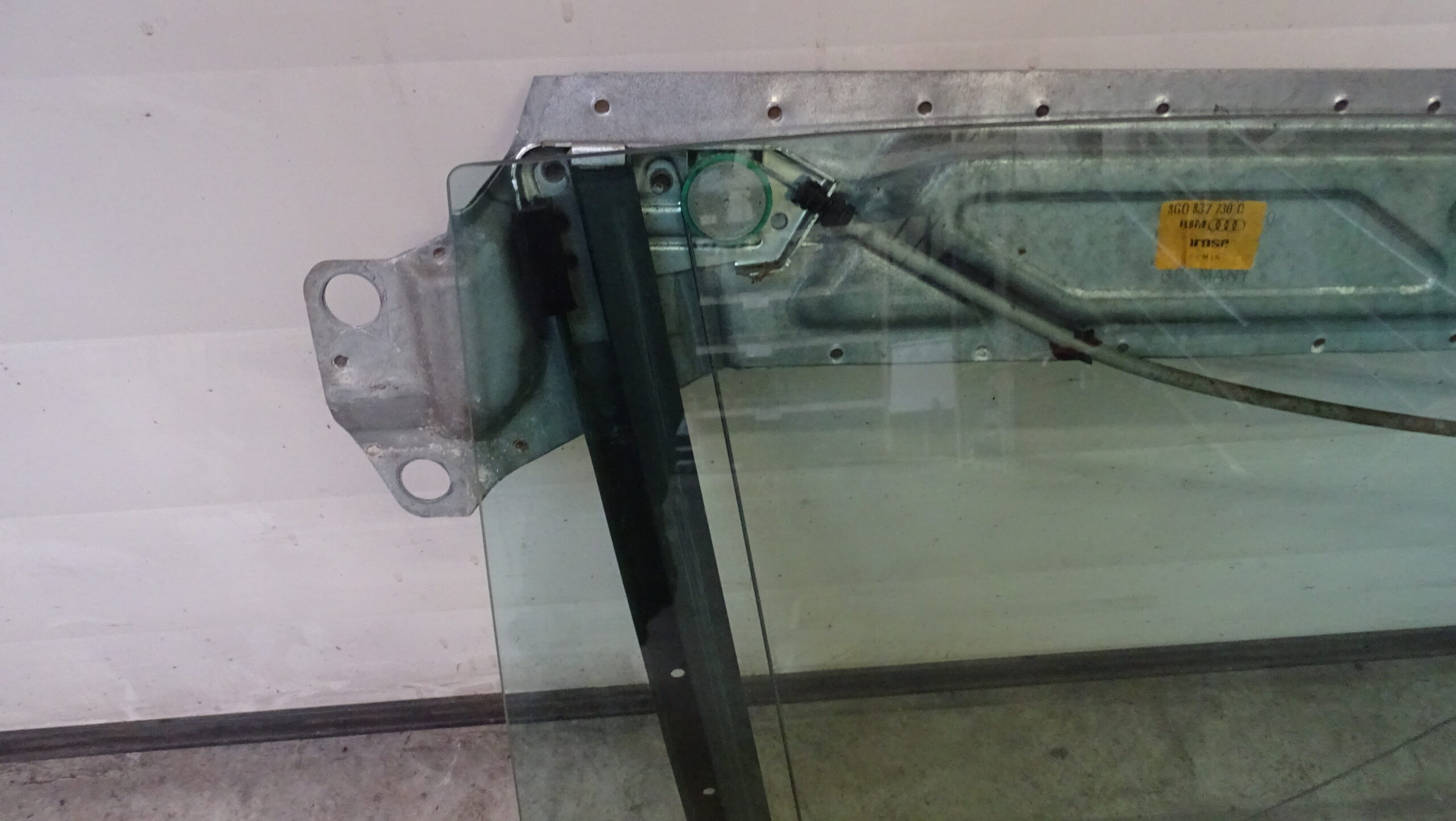 8G0837730D Alt: 895837398C Audi 80 Cabrio Typ 89 E-Fensterheber vorne rechts Beifahrer – Bild 3