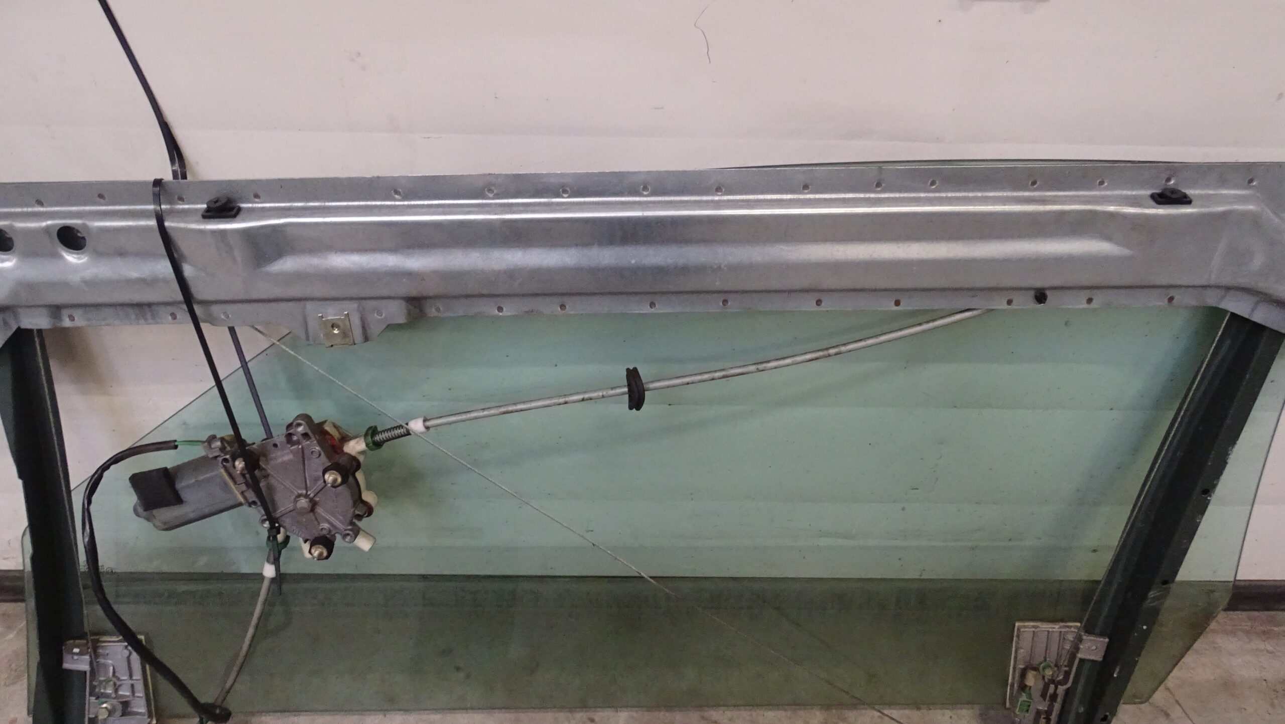 8G0837730D Alt: 895837398C Audi 80 Cabrio Typ 89 E-Fensterheber vorne rechts Beifahrer – Bild 10