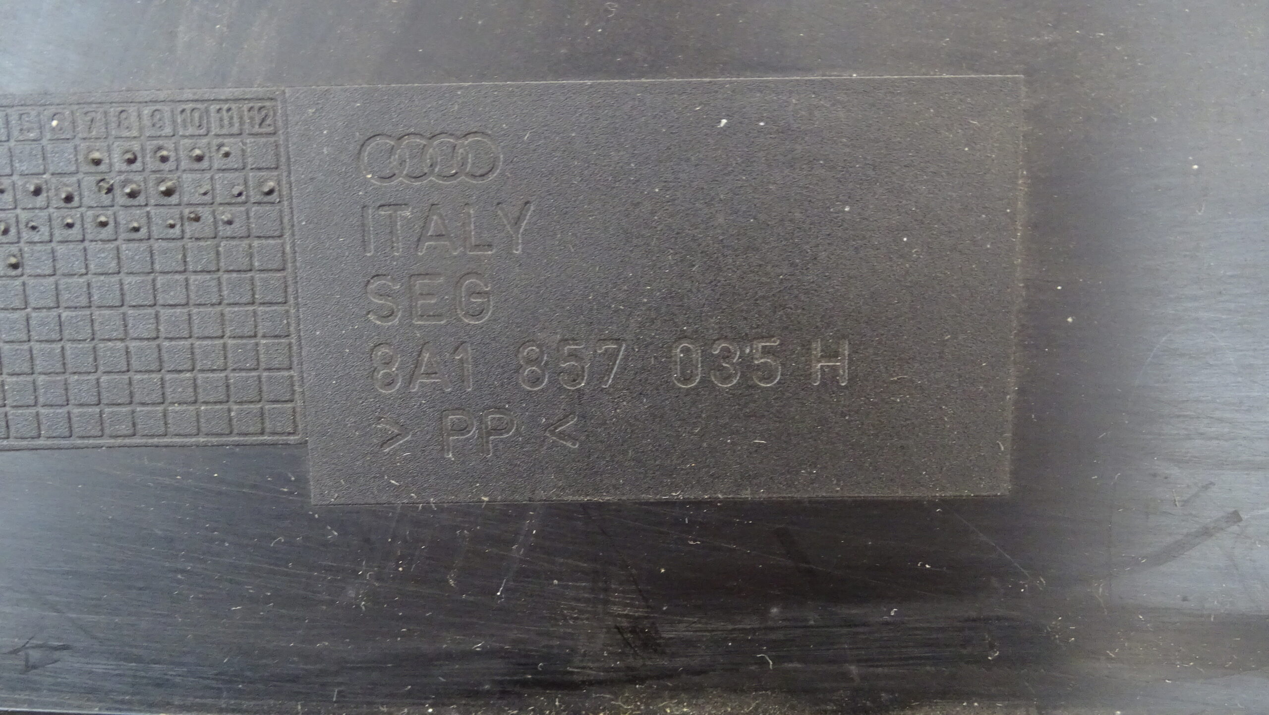 8A1857035H Audi 80 B4, S2, RS2, Coupe, Cabrio, Typ 89 Handschuhfach, platin, – Bild 9