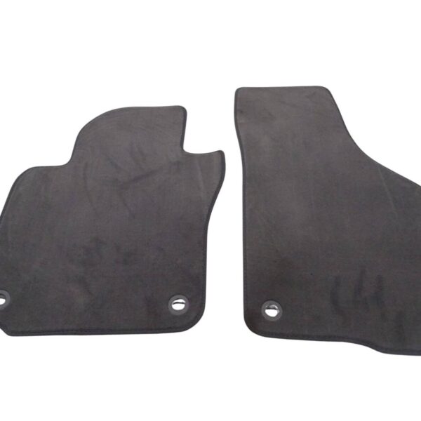 1K1864435 1K1864436 1K1864452 1K1864451 VW Golf V Fußmattenset hellgrau Neu