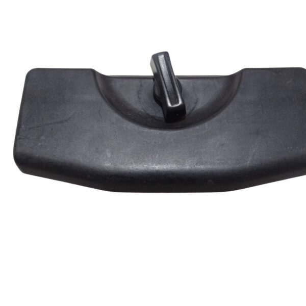 4A5860297 8G0860285 Audi Cabrio/A6 C4 C5/A8 D2/A4 B5 Halterung Warndreieck