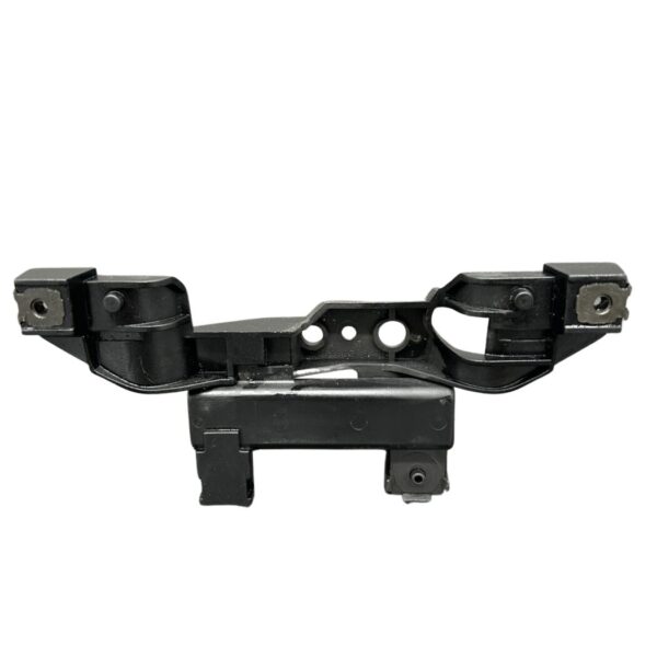 7L6863843 VW Touareg 7L Halter Mittelkonsole Halterung Träger schwarz