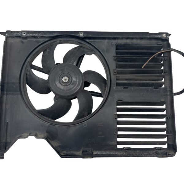 8A0121207 Audi 80 B4/Coupe/Cabrio Typ 89 V6 Zarge mit Elektrolüfter