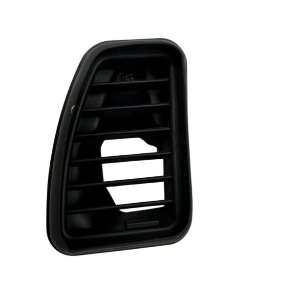 4D0857045B Audi A8 D2 Lüftungsgitter Salonlufteinlass Links