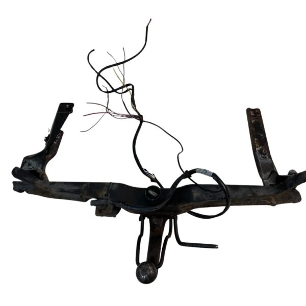 8G0092155A Audi 80 Cabrio Typ 89 abnehmbare Anhängerkupplung Westfalia