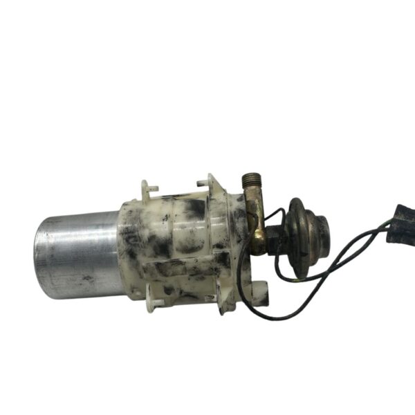 895906091+895906095 Audi 80/90 Typ 89/100 Typ 44/C4 Benzinpumpe mit Druckdämpfer