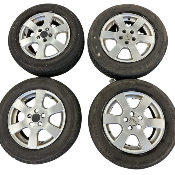 CMS C1 605 Alufelgensatz 6-Speichen Silber 6Jx15 Zoll Winterreifen 195/65 R15