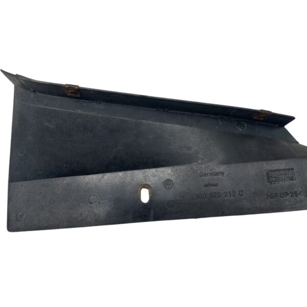 3B0825212C VW Passat 3BG Variant Spritzschutz Zierleiste Rechts Hinten