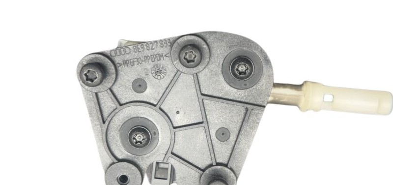 8E9827833+4B9962115B Audi A3 8P A4 B6 A6 C6 VW Passat 3B Stellmotor Tankklappe Heckklappe Verriegelung mit Befestigungsplatte – Bild 3