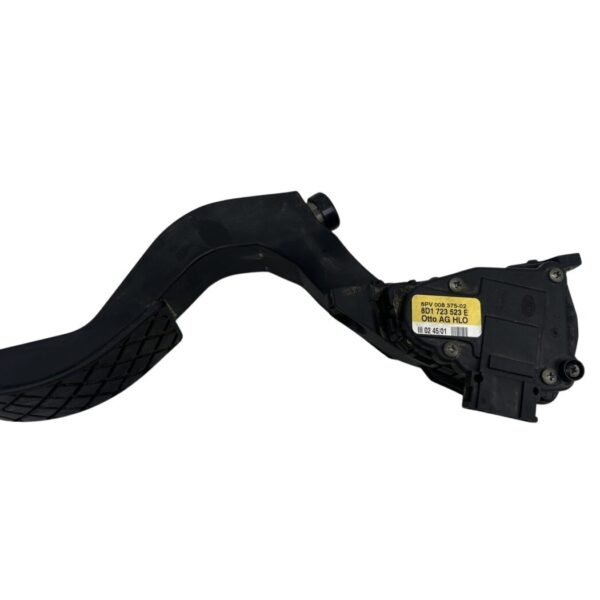 8D1723523E Audi A6 C5/ VW Passat 3B Gaspedal