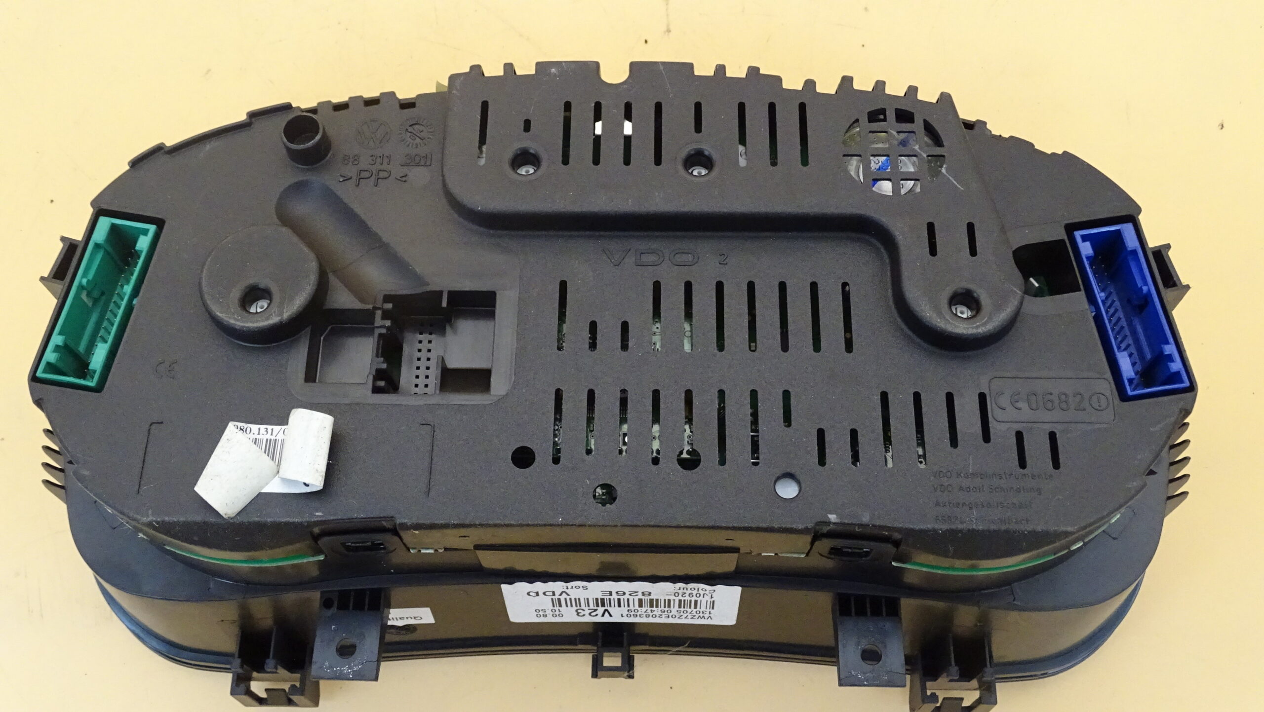 1J0920826E VW Golf 4 IV Bora Tacho Kombiinstrument – Bild 6