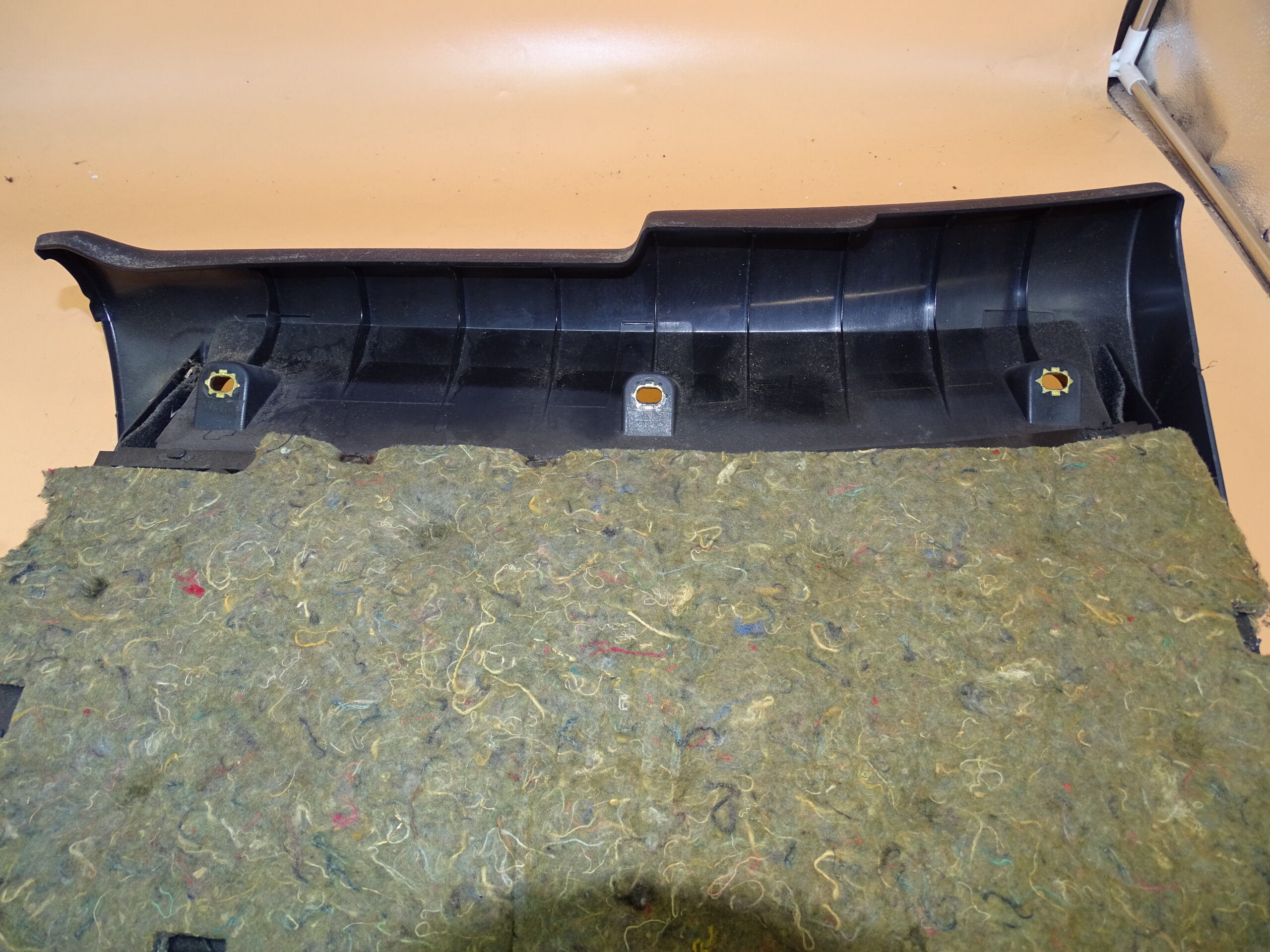 8A1863075 Audi 80 90 S2 RS2 Cabrio Coupe Ablagefach Lenkradfach Verkleidung Knieschutz Anthrazit – Bild 6
