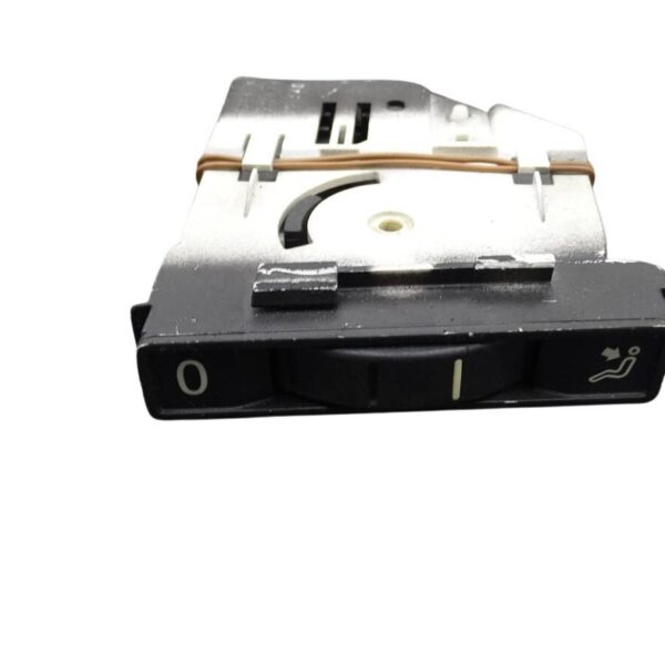 7L6819766F Lüftungsdüseversteller VW Touareg Lüftungsversteller rechts