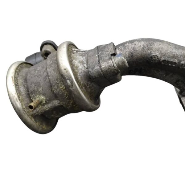 07D131165A VW Passat 3BG 4.0 W8 Verbindungsrohr für Kombiventil AGR Ventil