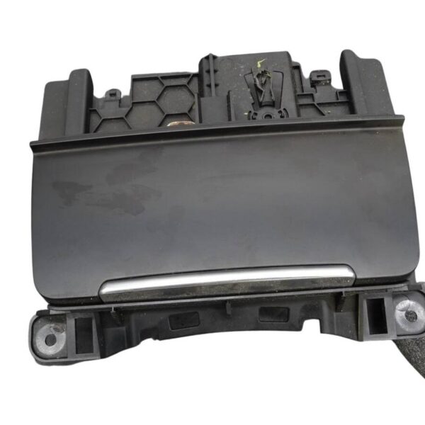 8K0857951 Audi A4 8K B8 A5 8T 8F Aschenbecher mit Anzünder Mittelkonsole