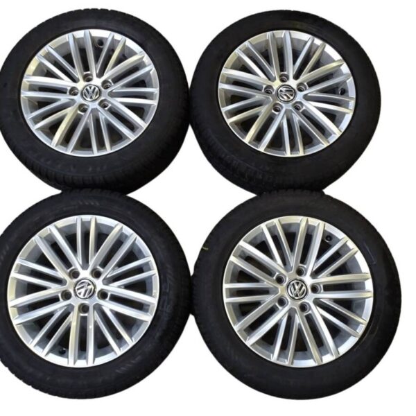 5G0501025AT VW Felgen Dunlop 205/55 R16 Winter 6,5Jx16 ET45