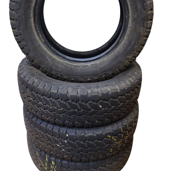 4x General Grabber AT3 215/65 R16 Winterreifen
