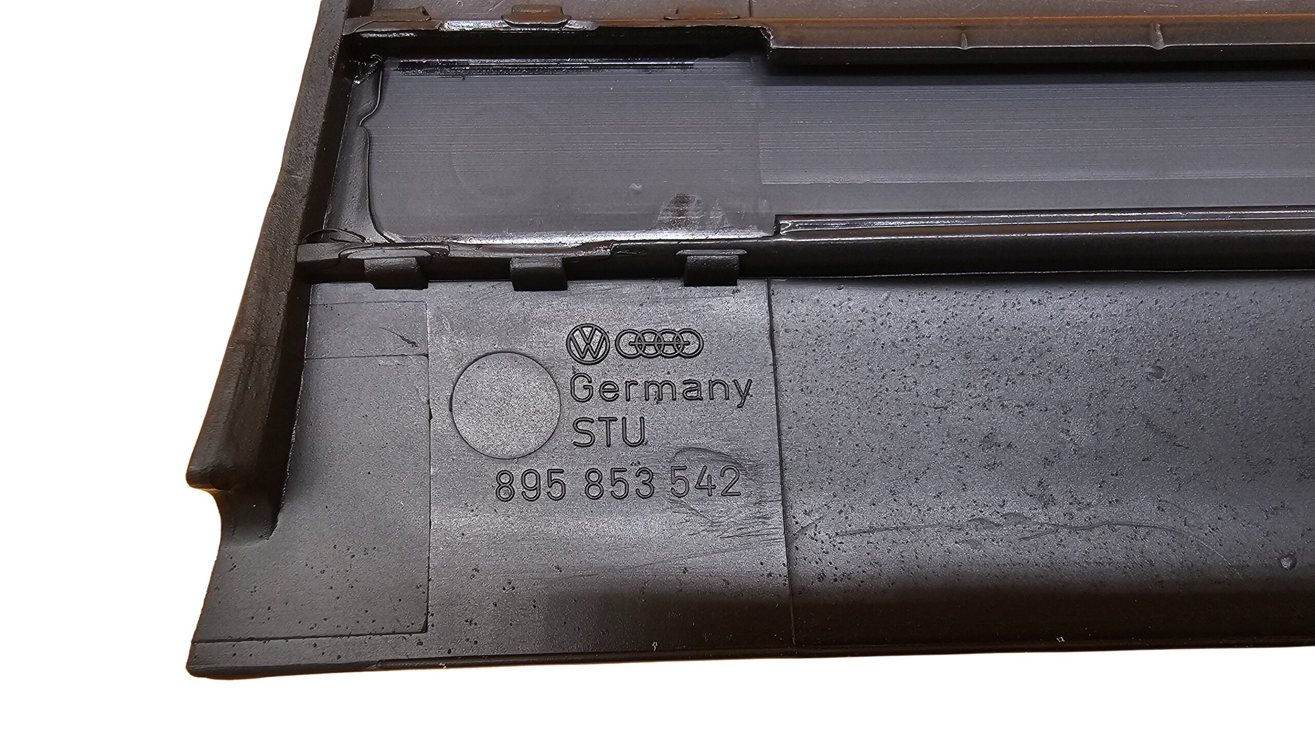 895853542 Audi 80 Cabrio Coupe Typ89 Abdeckung Gummileiste Seitenteil hinten rechts schwarz Neu – Bild 3