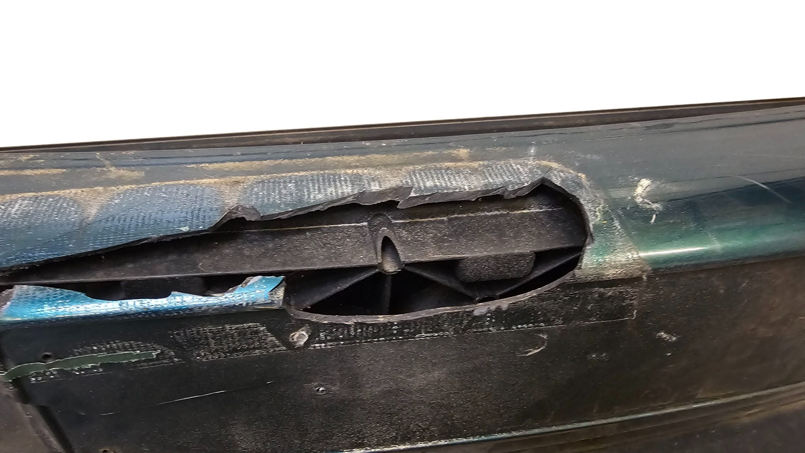 895807105AF Audi 80 Cabrio Coupe S2 Stoßstange Vorne Grün B-Ware / Defekt – Bild 8