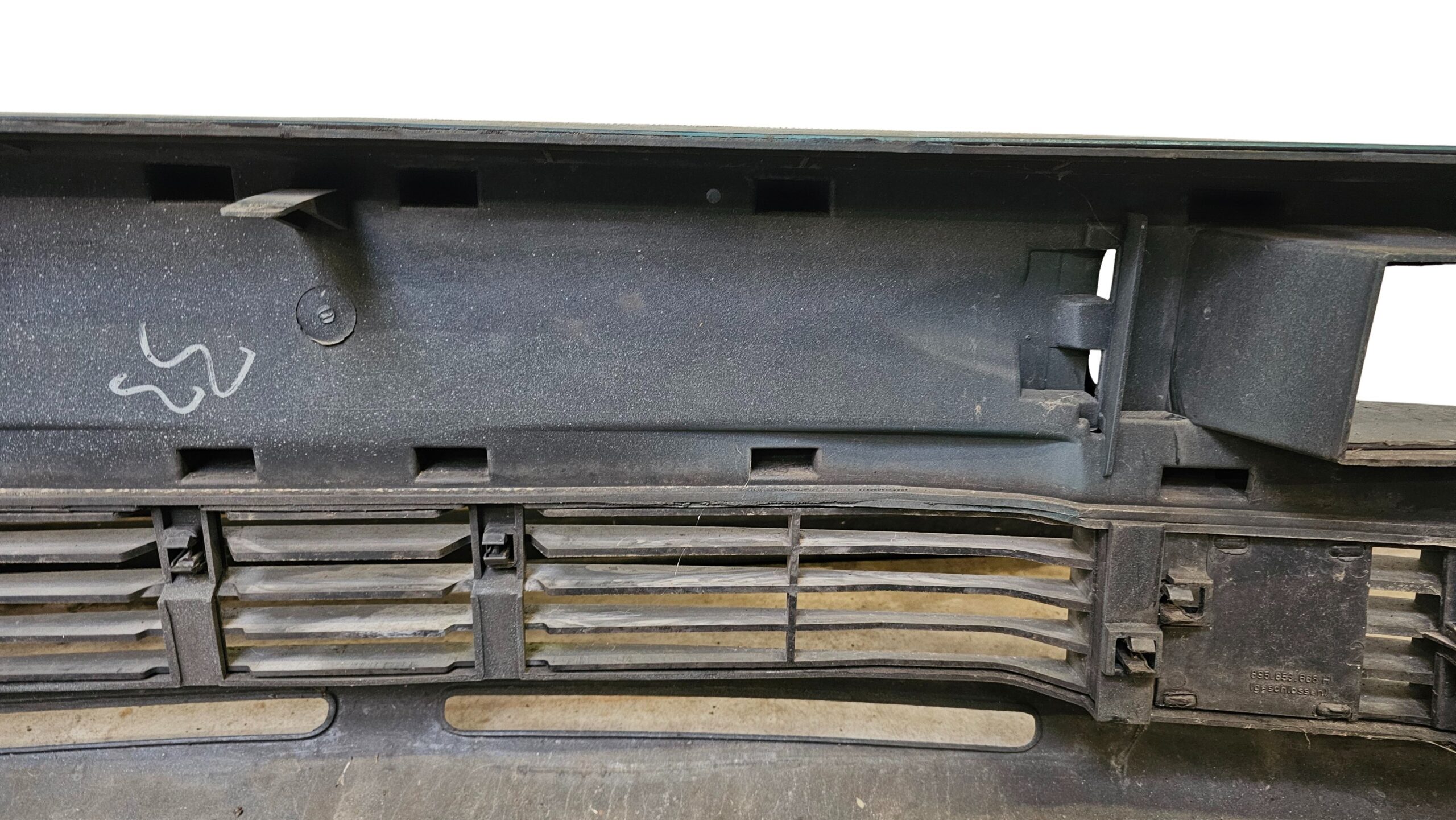 895807105AF Audi 80 Cabrio Coupe S2 Stoßstange Vorne Grün B-Ware / Defekt – Bild 12