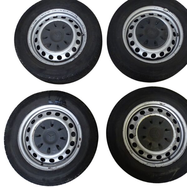 4x 6394013302 Mercedes-Benz Vito Stahlfelgen 6,5x16H2 ET60 mit Deckel und Reifen