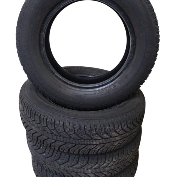 4x Semperit MasterGrip 2 175/70 R14 84T Winterreifen