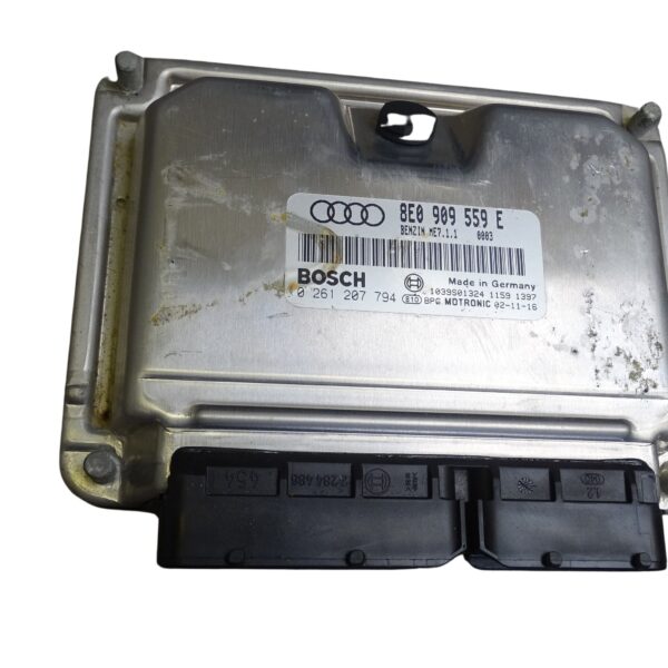 8E0909559E Audi A4 Cabrio 3,0L 220 PS AVK Motorsteuergerät
