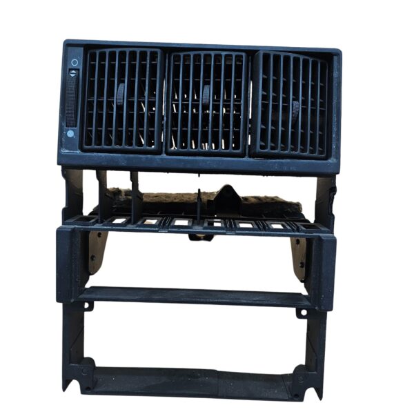 Audi 80 90 Cabrio Coupe Mittelkonsole mit DIN Radioschacht 8A1857007C mit Gitter