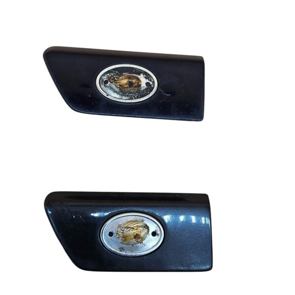 895853507 Audi 80 Cabrio Coupe Typ89 Zierleiste mit Emblem Kotflügel vorne links B-Ware