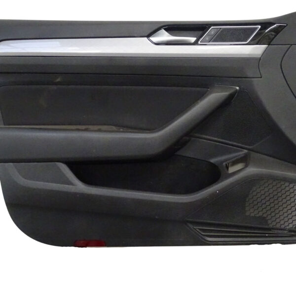 3G1867011 VW Passat B8 Variant vorne Links Türverkleidung