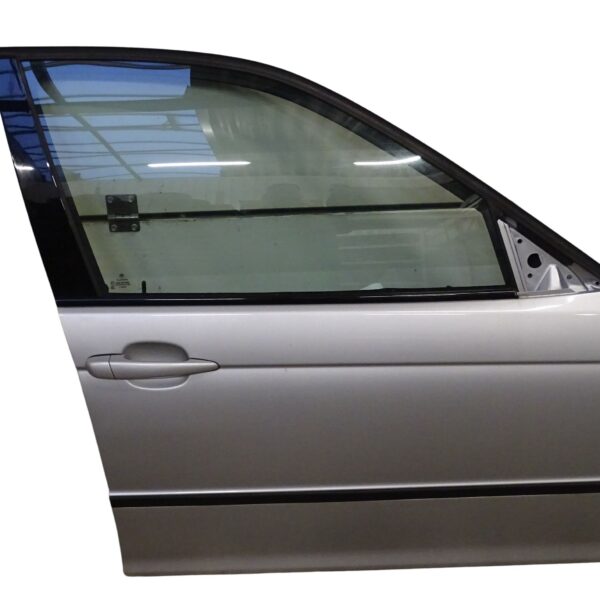 BMW 318i Touring Tür vorne Rechts TITANSILBER METALLIC