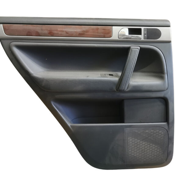7L6867211 VW Touareg 7L Türverkleidung hinten Links Schwarz Leder mit Holzleiste