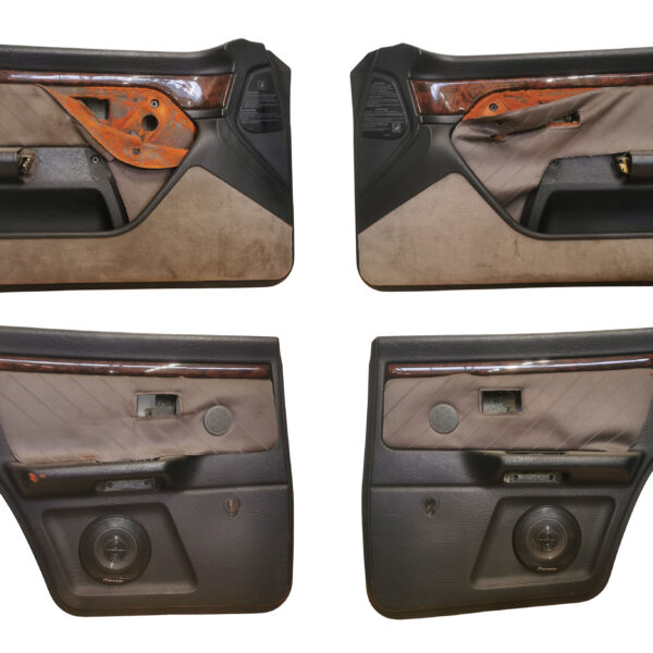 8A0867105A+8A0867106A+8A0867305A+8A0867306A Audi 80 Quattro Türverkleidung Anthrazit