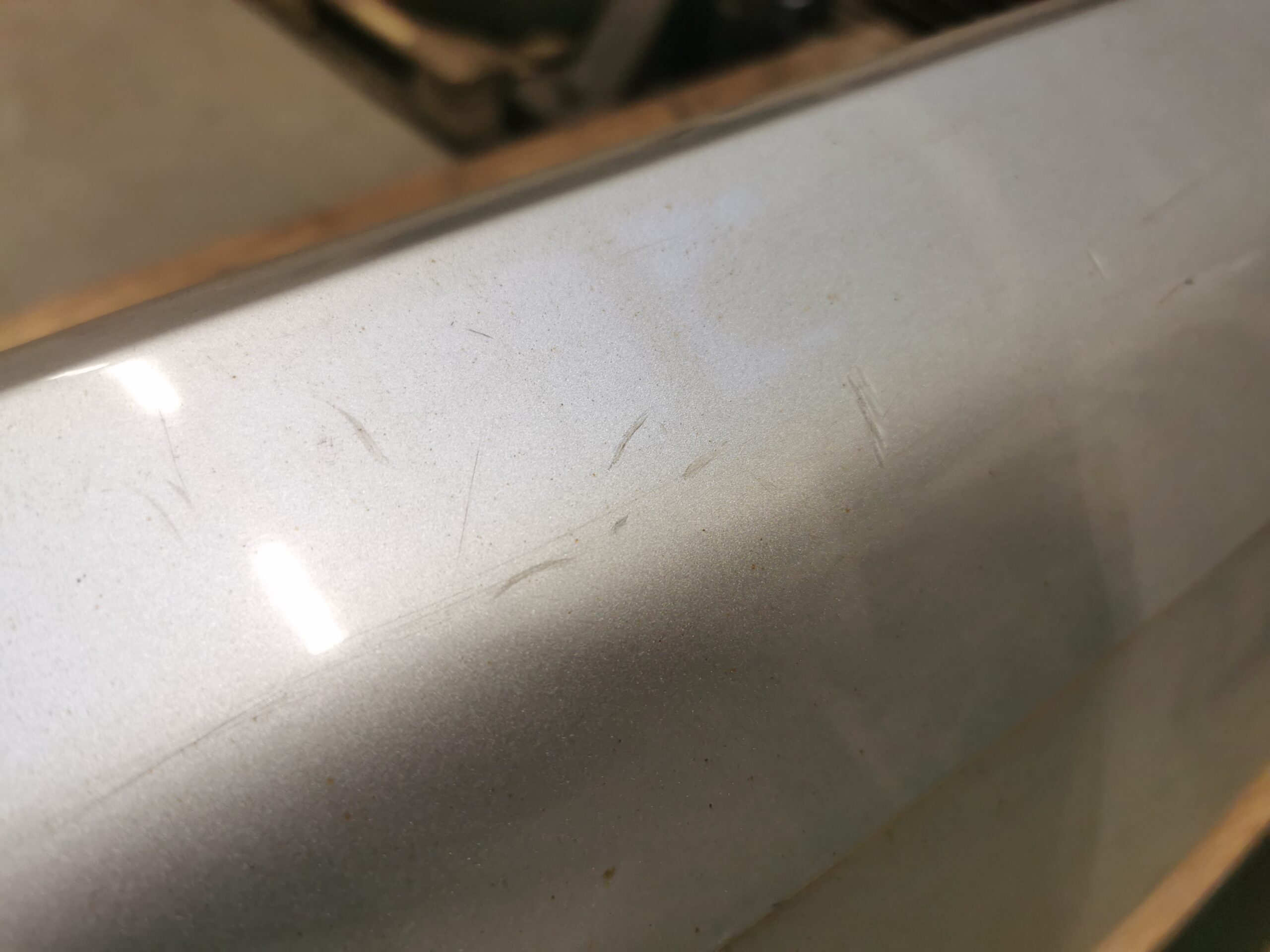 8D5807301AA Audi A4 B5 Limo Stoßstange Stoßfänger Hinten Silber LY7W – Bild 4