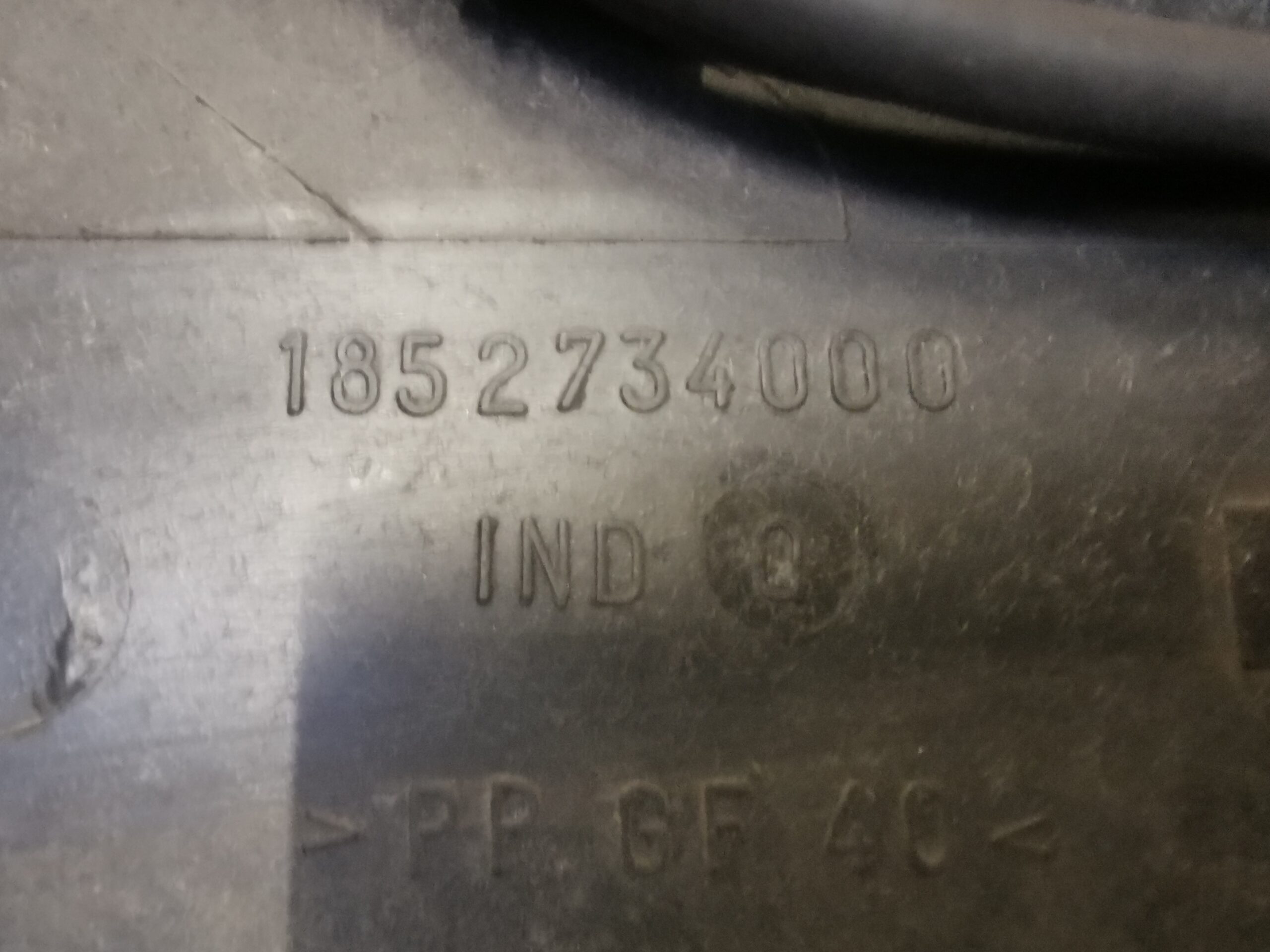 1852734000 AUDI A4 B5 1,8L Limo Frontmaske Frontträger Schloßträger – Bild 9