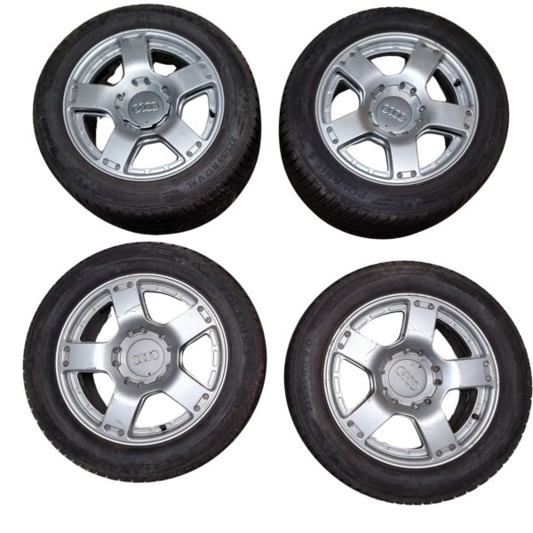 4Z7601025 Audi A4 /A6 4B C5 2-teilige Alufelgen mit Winterreifen Silber 7,5x17 Zoll ET25, LochkreisK5x112