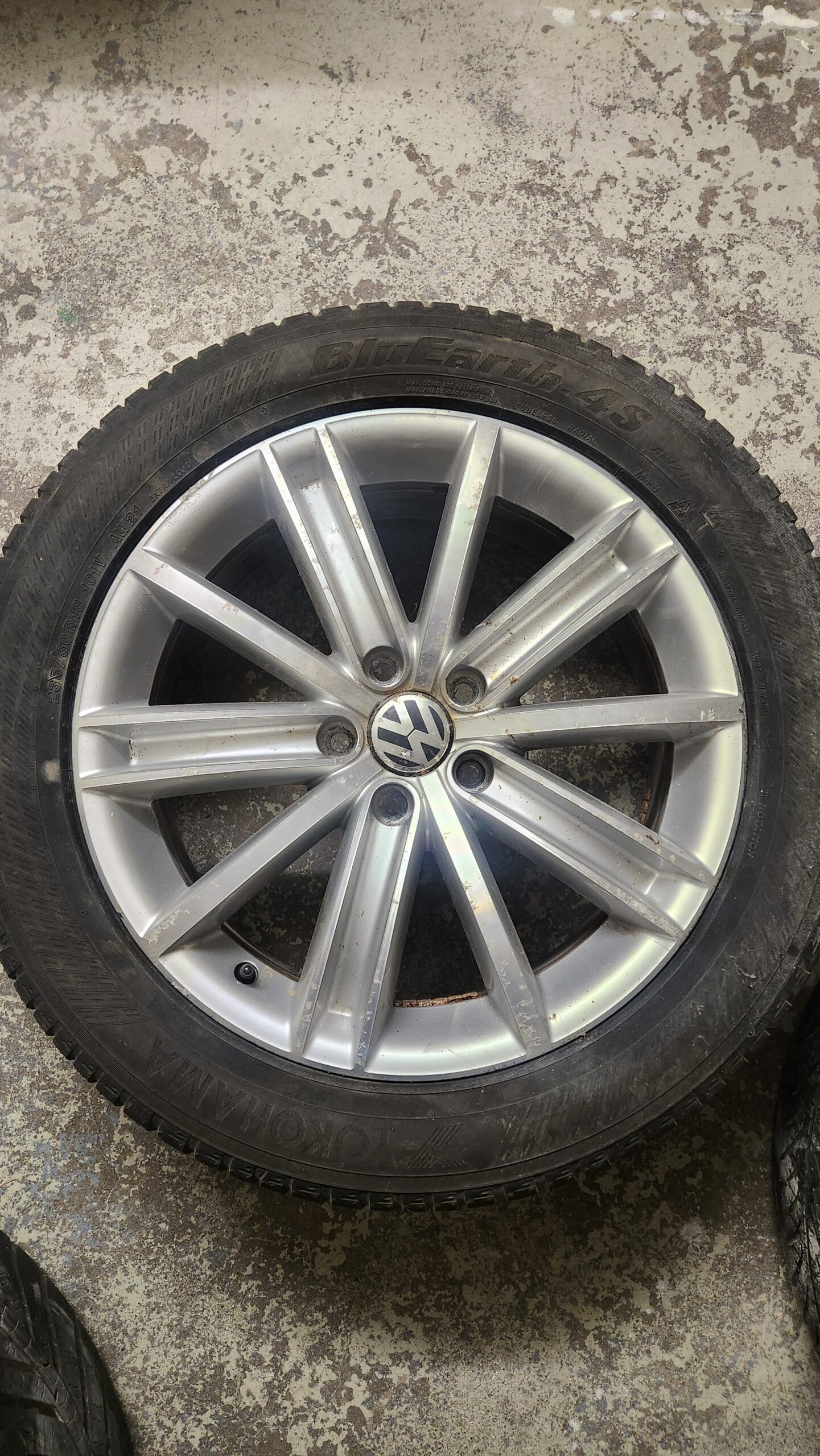 5N0601025AF VW Tiguan Alufelgen New York 10-Speichen Design 7x18 Zoll ET 43 Lochkreis 5x112 – Bild 6