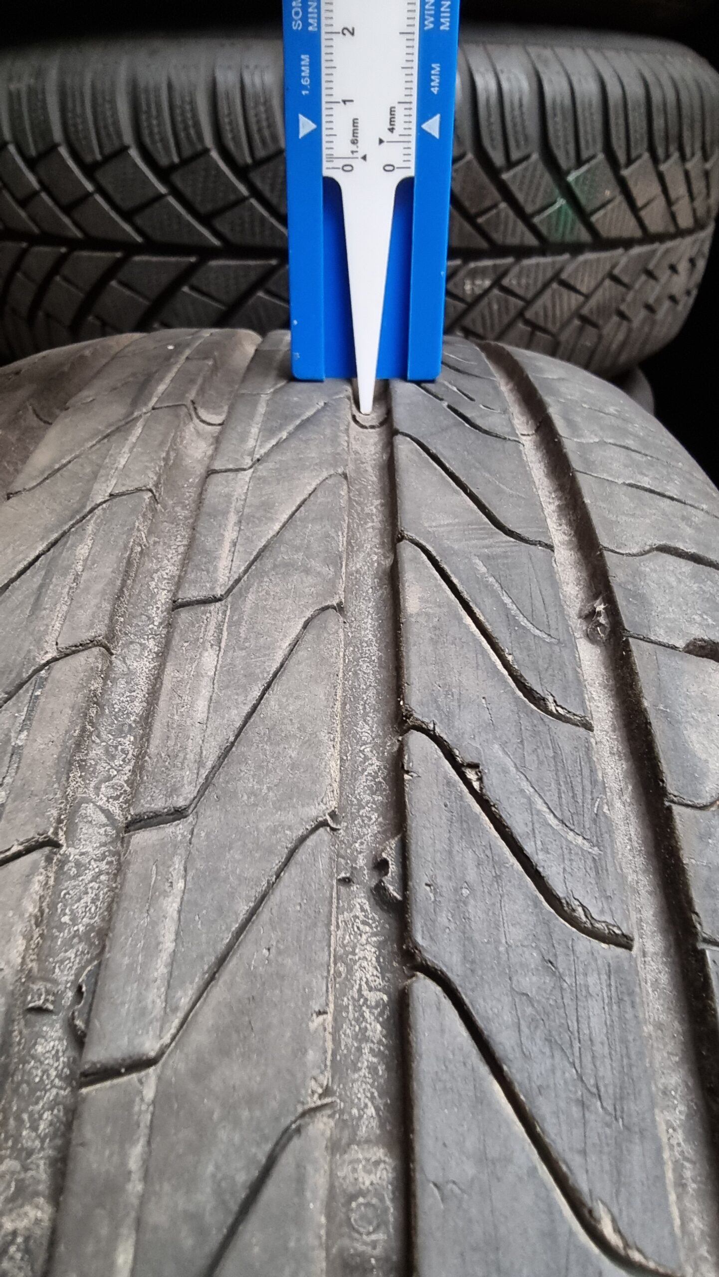 2x Continental Ultra Contact Sommerreifen 195/65 R15 91 V 6mm Profil – Bild 9