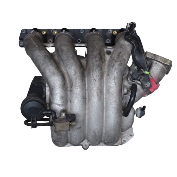 058133213 Audi 80 Typ 89 Cabrio A4 B5 A6 C4 4B VW Passat 1,8 Liter Ansaugbrücke Saugrohr