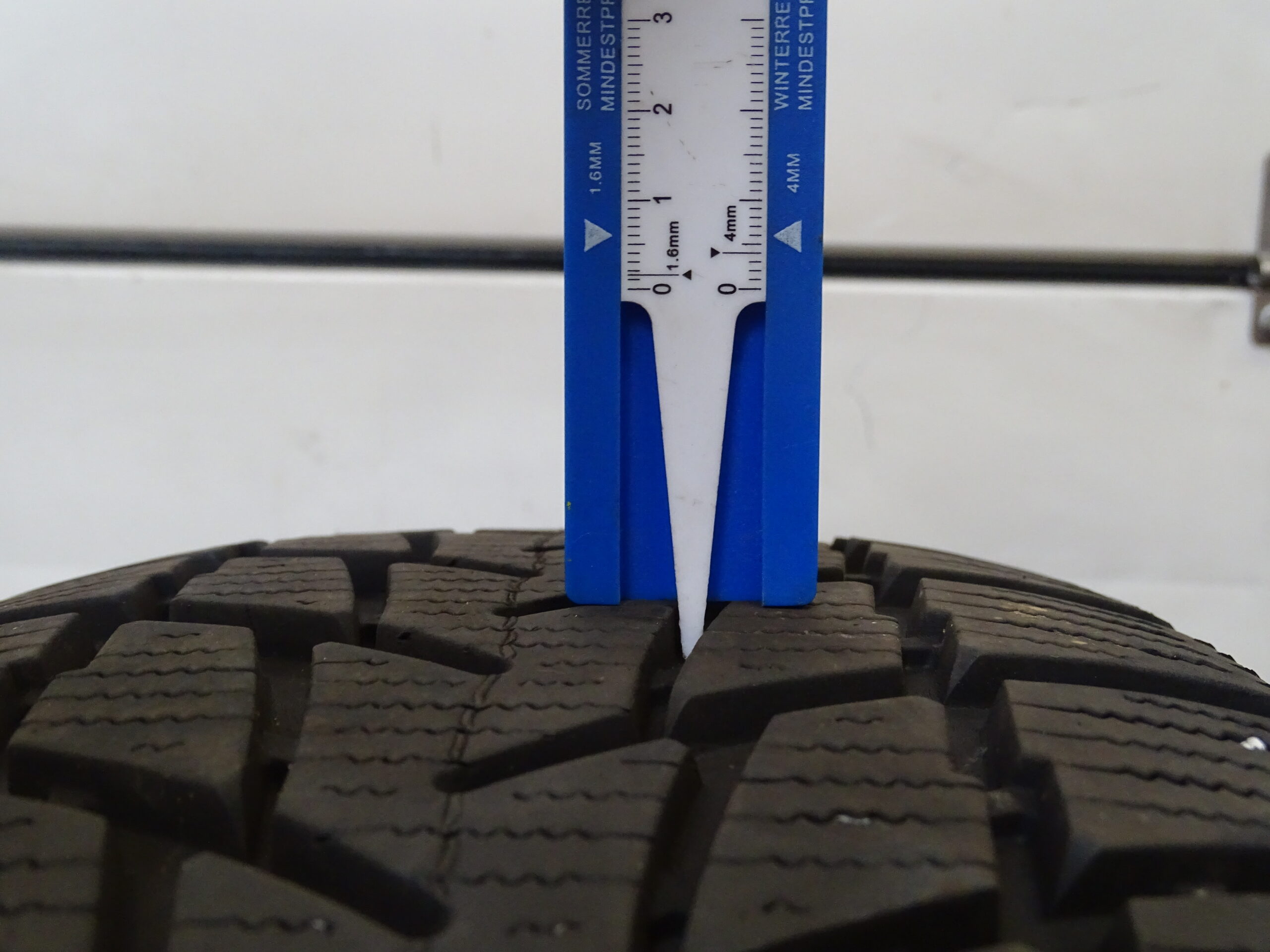 2x DIMAX Alpine Radar Winterreifen 205/55 R17 91 V 6mm Profiltiefe – Bild 6