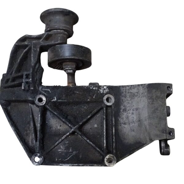 028903143S Audi 80 90 S2 B4 Halterung Lichtmaschine Lichtmaschinenhalterung Träger