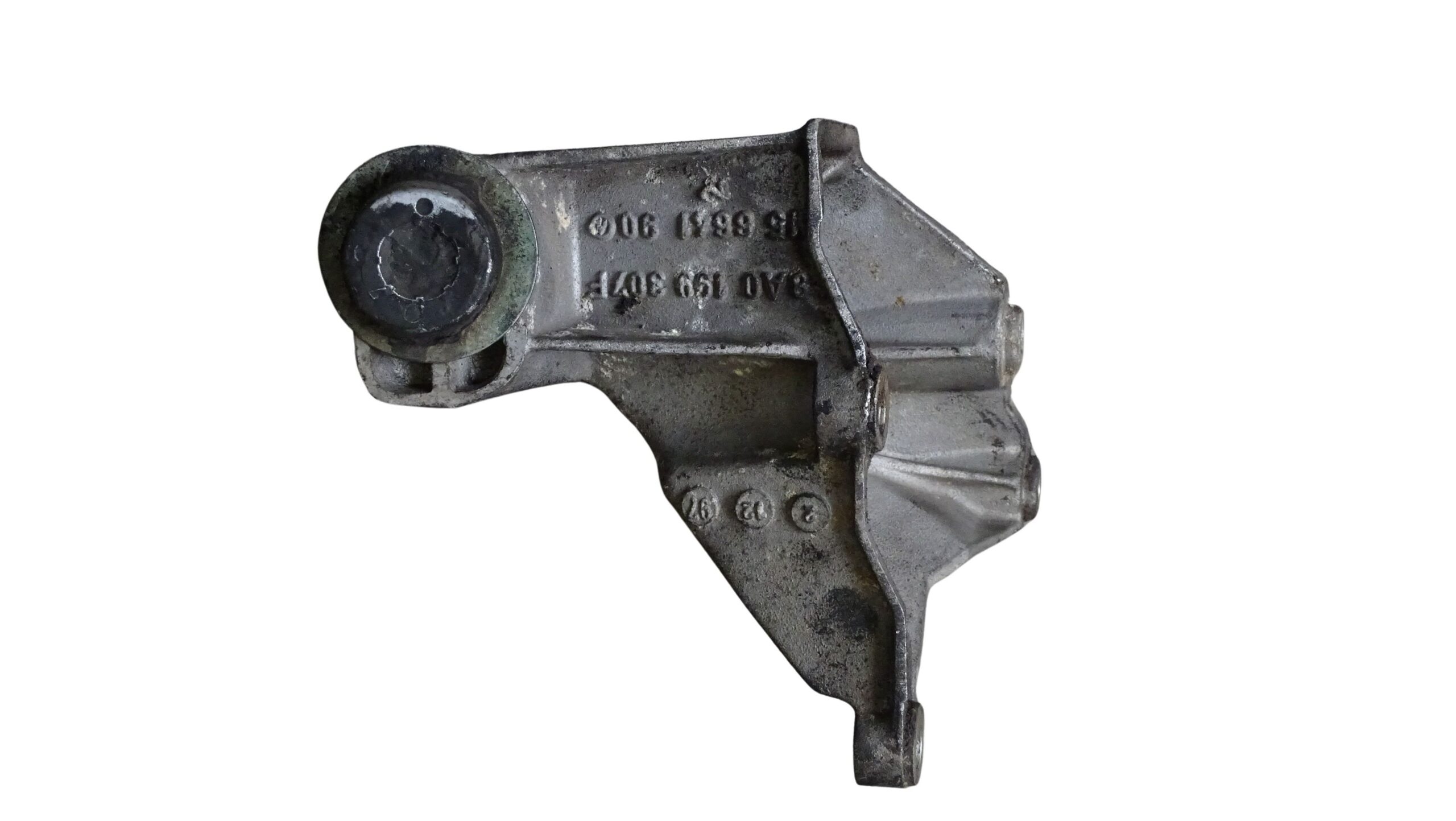 8A0199307F Audi 80 Typ 89 Cabrio 1.8 Liter 125PS ADR Motorhalter Stütze Links – Bild 3