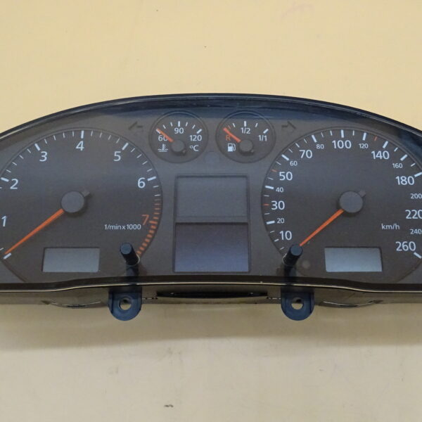 8D0920900B Original Audi A4 B5 Avant S4 Kombiinstrument Tacho